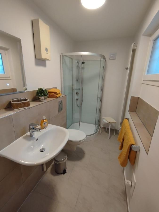 Ferienwohnung Leinetal Elze Екстериор снимка